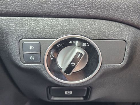 Used 2015 Mercedes-Benz GLA 250 4MATIC image 28