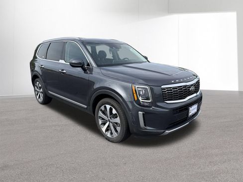 Used 2021 Kia Telluride S FWD image 2