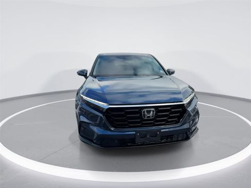 Used 2025 Honda CR-V EX-L image 2