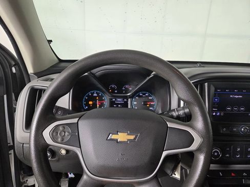 Used 2020 Chevrolet Colorado W/T w/ WT Convenience Package RWD image 15