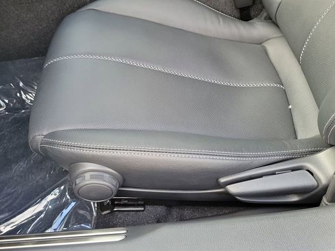 New 2025 MAZDA MX-5 Miata Grand Touring w/ Weather Package image 12