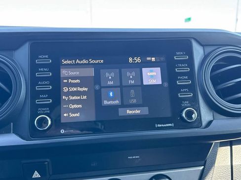 Used 2022 Toyota Tacoma 2WD Double Cab image 35
