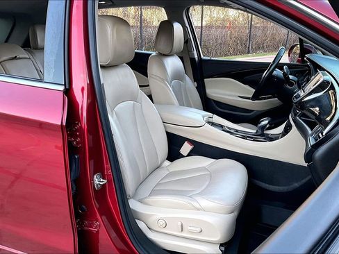 Used 2019 Buick Envision Essence image 10
