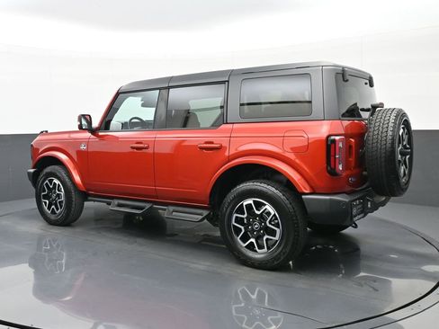 Used 2023 Ford Bronco Outer Banks AWD/4WD image 5