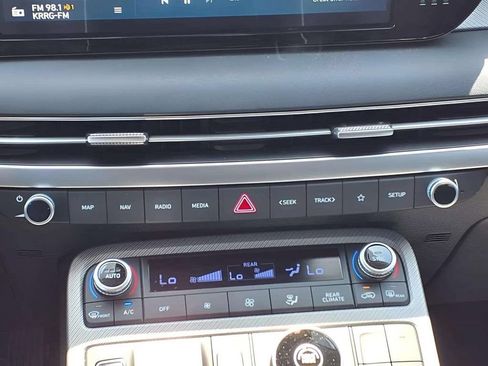 Used 2024 Hyundai Palisade Calligraphy FWD image 15