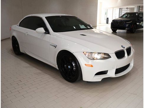 Used 2011 BMW M3 Convertible RWD image 11