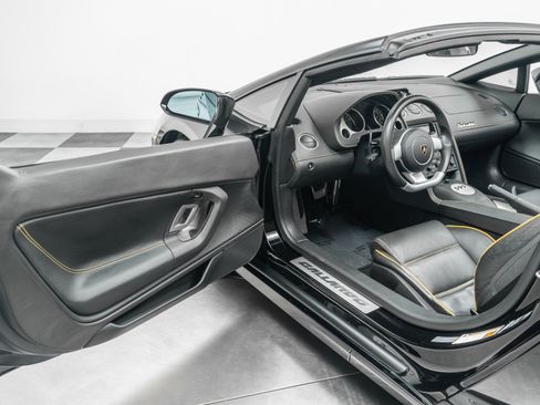 Used 2008 Lamborghini Gallardo Spyder AWD/4WD image 21