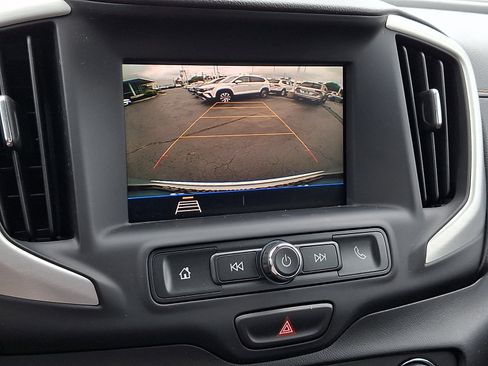 Used 2020 GMC Terrain SLE w/ Driver Convenience Package FWD image 16