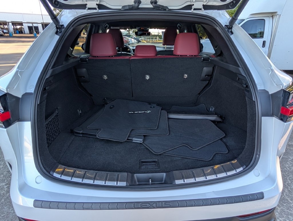 Used 2022 Lexus NX 250 FWD w/ Towing Package (2000 Lbs) image 19