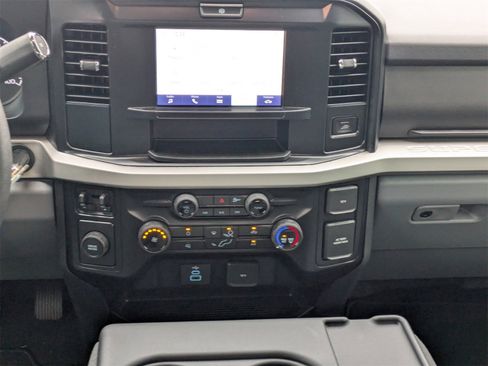 New 2026 Ford F250 XLT w/ F-250 >10K GVWR Package image 18