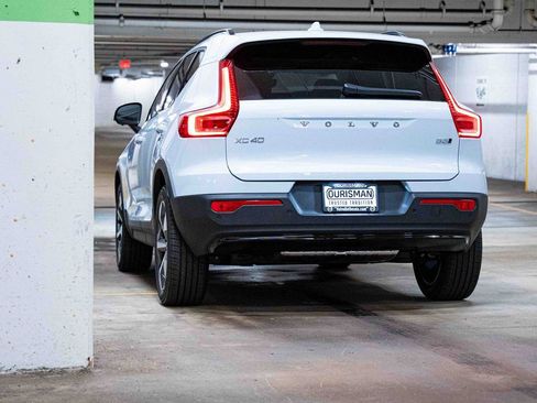 New 2026 Volvo XC40 B5 Plus w/ Protection Package Premier image 5