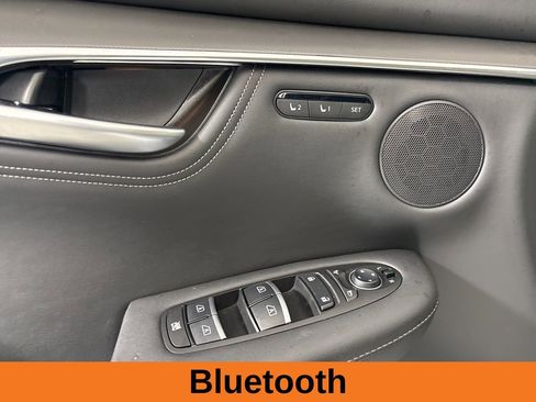 Used 2025 INFINITI QX55 Luxe w/ Cargo Package image 10