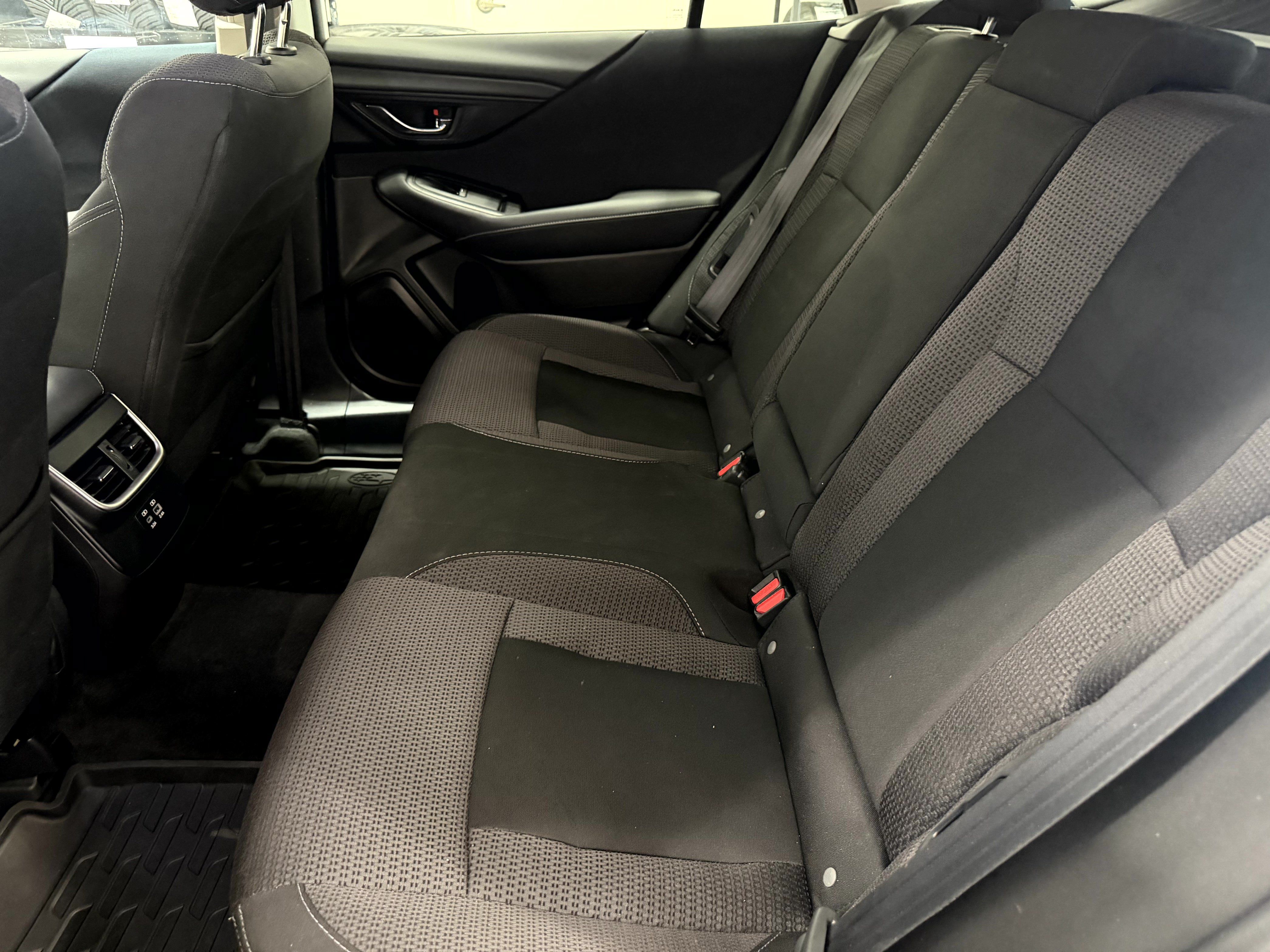 Used 2023 Subaru Outback Premium AWD/4WD image 23