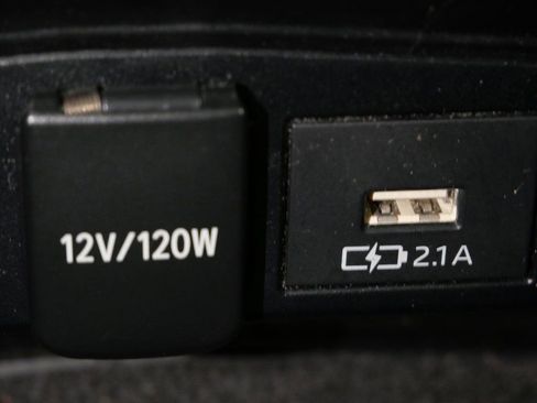 Used 2021 Toyota Corolla LE w/ Carpet Mat Package (TMS) image 21