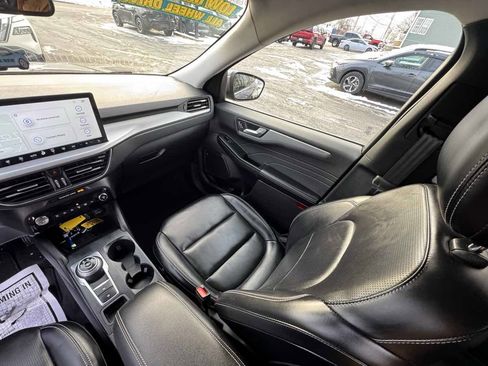 Used 2024 Ford Escape Platinum image 13