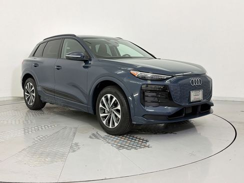 New 2025 Audi Q6 e-tron Premium Plus image 7
