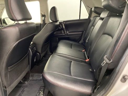 Used 2024 Toyota 4Runner TRD Off-Road Premium image 28