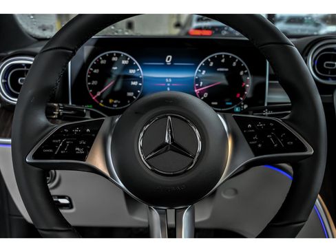 New 2026 Mercedes-Benz C 300 4MATIC Sedan image 14
