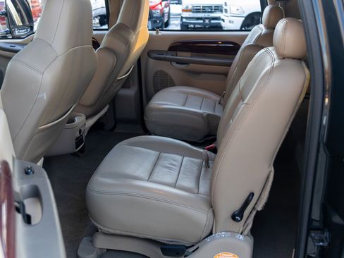 Used 2003 Ford Excursion Limited image 37