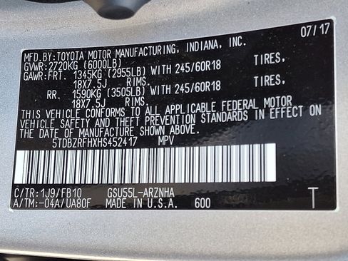 Used 2017 Toyota Highlander LE image 26