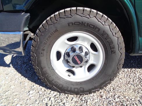 Used 2016 GMC Savana 3500 LT w/ LT Preferred Equipment Group image 11