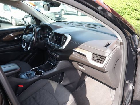 Used 2020 GMC Terrain SLE w/ Driver Convenience Package image 44