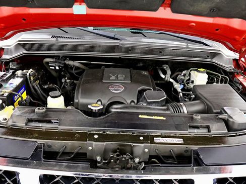 Used 2015 Nissan Titan SV image 52