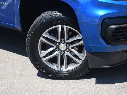 Used 2021 Chevrolet Colorado W/T w/ Custom Special Edition AWD/4WD image 28