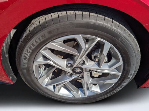 Certified 2023 Hyundai Sonata SEL w/ Convenience Package image 11