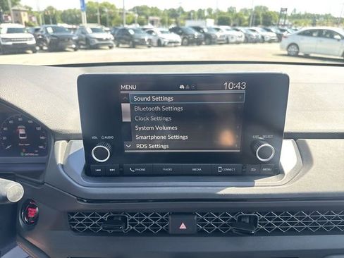 Certified 2023 Honda Accord LX image 17