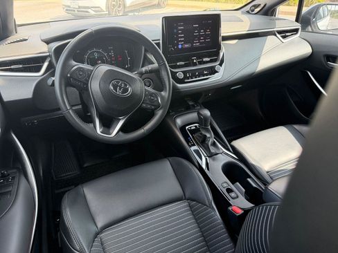 Used 2024 Toyota Corolla XSE FWD image 5