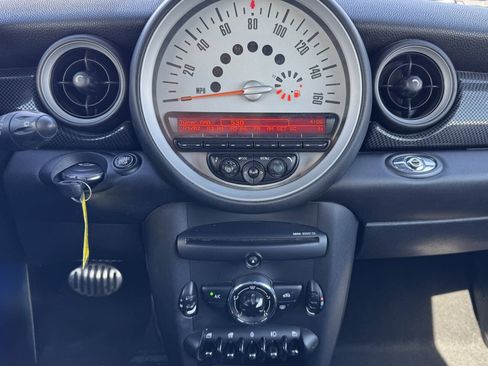 Used 2014 MINI Cooper S FWD image 12