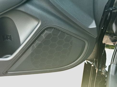 Used 2025 Subaru Legacy Premium image 17