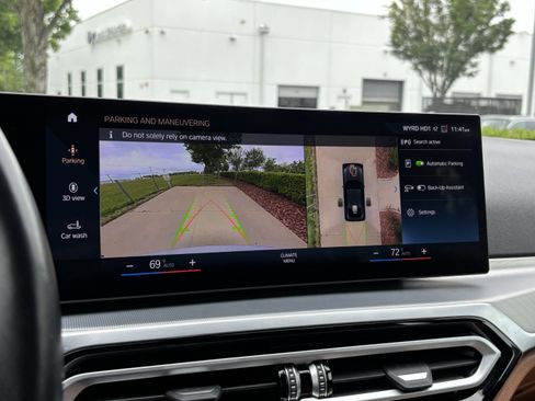 Certified 2023 BMW i4 eDrive35 w/ Premium Package RWD image 24