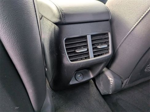 Used 2023 Hyundai Sonata Limited image 13