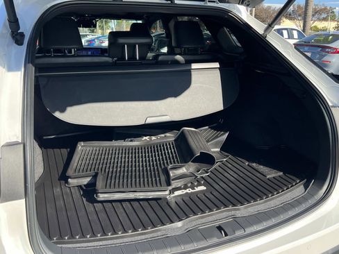 Used 2023 Lexus RX 350 RX 350h Luxury image 24