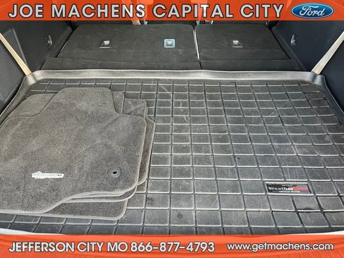 Certified 2022 Ford Expedition Max Platinum image 18