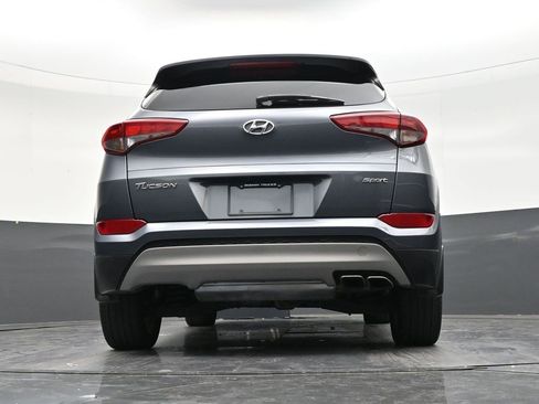 Used 2018 Hyundai Tucson Sport image 22