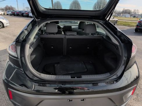 Used 2020 Hyundai Ioniq SEL image 16