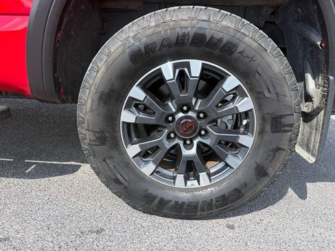 Used 2024 Nissan Titan PRO-4X w/ Pro-4x Utility Package AWD/4WD image 9