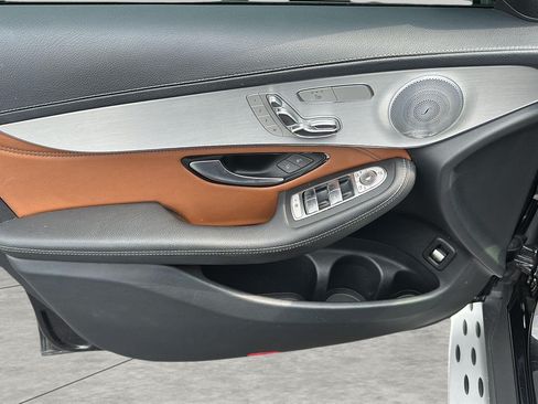Used 2019 Mercedes-Benz GLC 43 AMG 4MATIC image 26