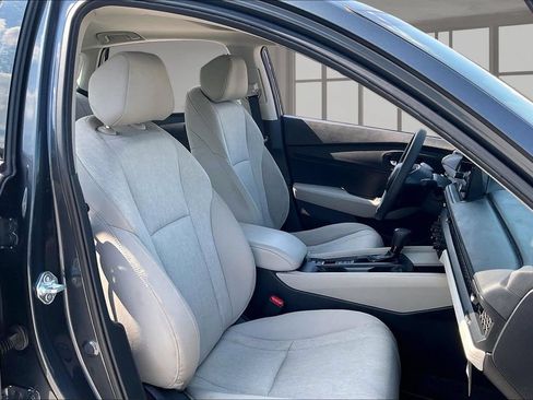 Certified 2024 Honda Accord EX image 27