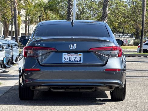 Used 2024 Honda Civic Touring image 9