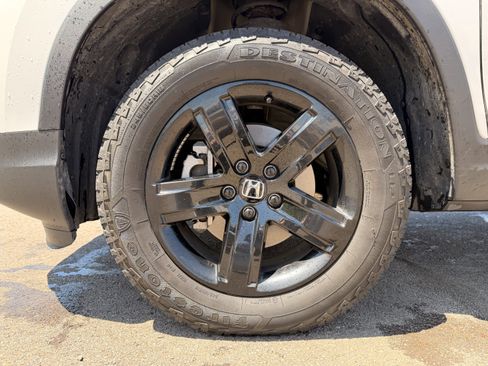 Used 2023 Honda Ridgeline Black Edition image 10