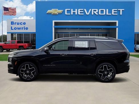 New 2026 Chevrolet Traverse High Country image 2