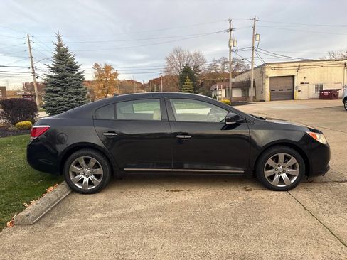 Used 2010 Buick LaCrosse CXL w/ Entertainment Package image 8