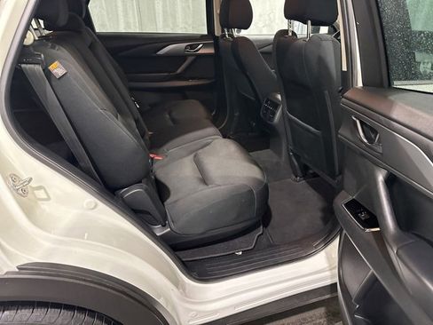 Used 2022 MAZDA CX-9 Sport image 12