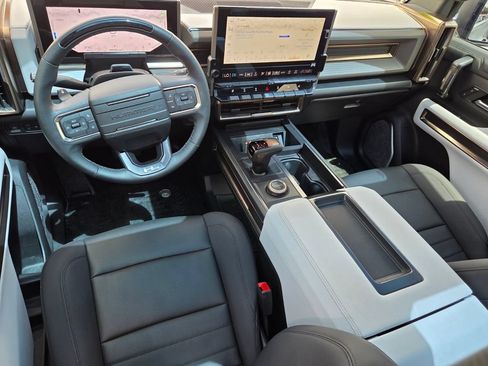 Certified 2024 GMC Hummer EV 3X w/ Extreme Off-Road Package AWD/4WD image 10