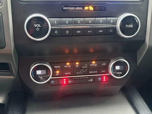 Used 2021 Ford Expedition XLT image 49