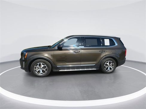 Used 2022 Kia Telluride EX w/ Towing Package image 6